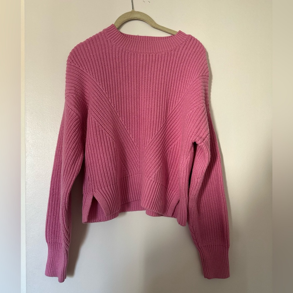 NWOT Abercrombie & Fitch Ribbed Knit Sweater in Pink